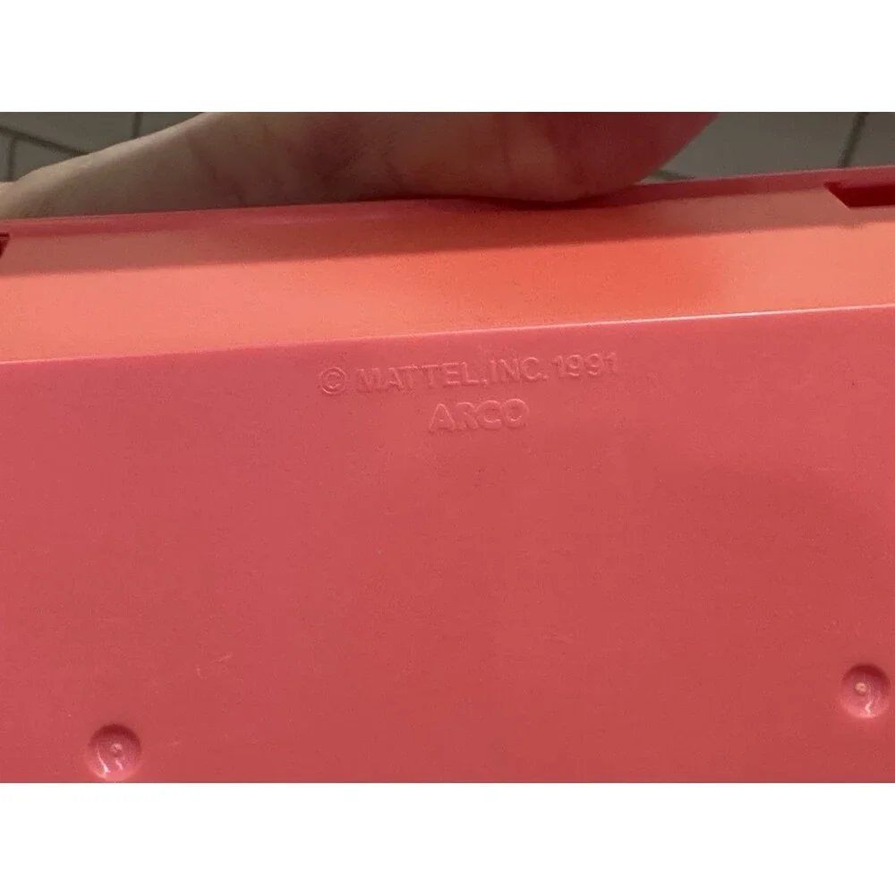 Vintage 1991 Barbie BBQ Picnic Playset Grill Table Basketball Mattel Arco